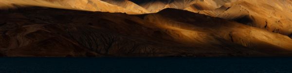 Lake Pangong, Leh Ladakh Wallpaper 1590x400