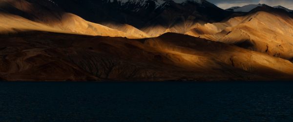 Lake Pangong, Leh Ladakh Wallpaper 3440x1440