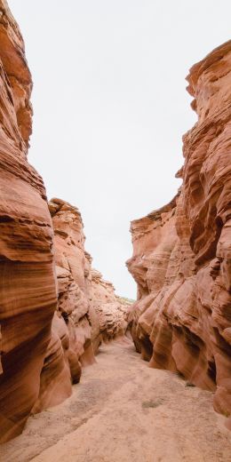 Rattlesnake Canyon, Page, Arizona, USA Wallpaper 720x1440