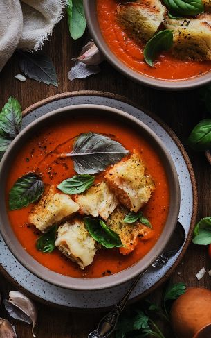 tomato soup, food Wallpaper 1752x2800