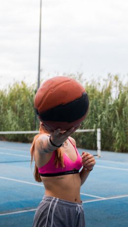 girl with ball Wallpaper 1440x2560