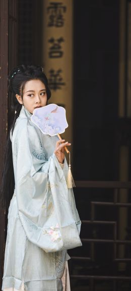 Oriental girl Wallpaper 720x1600