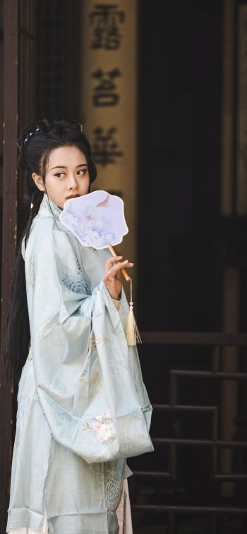 Oriental girl Wallpaper 1284x2778