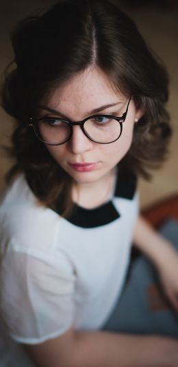 girl with glasses Wallpaper 1440x2960