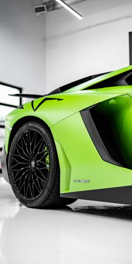 green sports car Wallpaper 720x1440