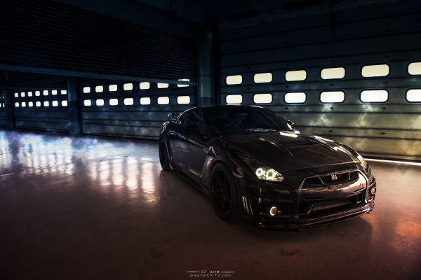 Обои 7360x4912 NIssan Skyline GTR R35, мустанг, спортивная машина