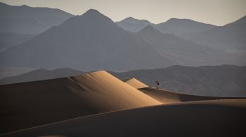 mountain peaks, desert Wallpaper 1366x768