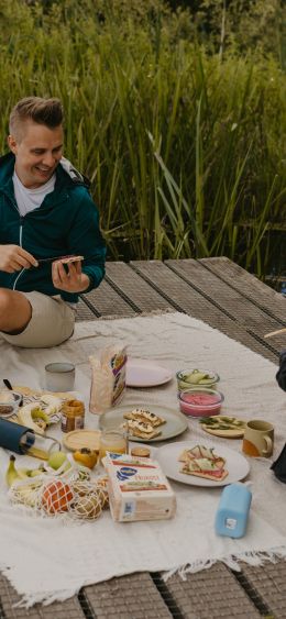 picnic, on nature Wallpaper 1080x2340