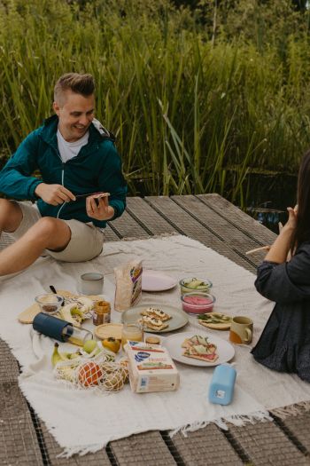 picnic, on nature Wallpaper 640x960