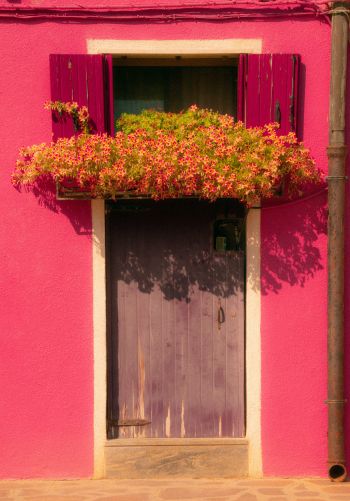 Burano, Venice, metropolitan city of venice, Italy Wallpaper 1668x2388