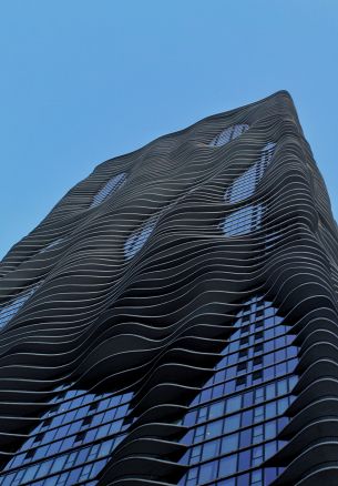 Wavy building, Chicago, Illinois, USA Wallpaper 1640x2360