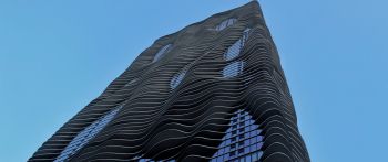 Wavy building, Chicago, Illinois, USA Wallpaper 2560x1080