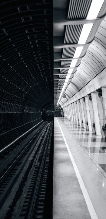 subway, black and white, Moscow Wallpaper 1440x2960