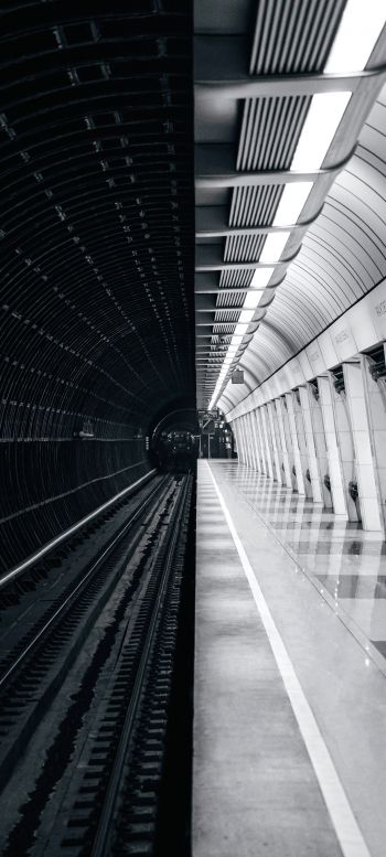 subway, black and white, Moscow Wallpaper 1440x3200