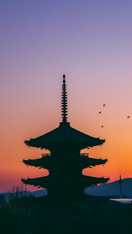 District Higashiyama, Kyoto, Japan Wallpaper 640x1136