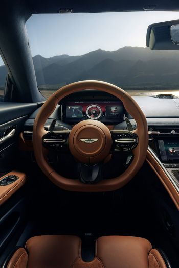 Обои 640x960 Bentley, кожаный салон, руль