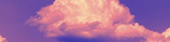 Обои 1590x400 фиолетовое небо, кучевые облака, фиолетовый