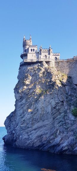 Обои 1080x2400 Ласточкино гнездо, замок, Крым