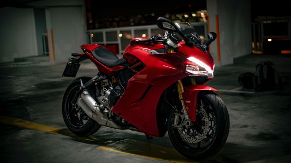 Обои 1366x768 Ducati SuperSport