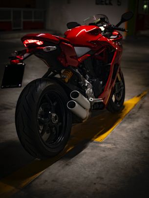 Ducati SuperSport Wallpaper 2048x2732