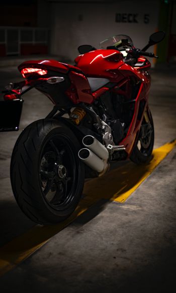 Обои 1200x2000 Ducati SuperSport