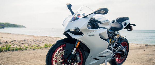 days Ducati 899 Panigale Wallpaper 2560x1080