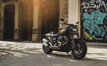 Harley-Davidson Wallpaper 2560x1600