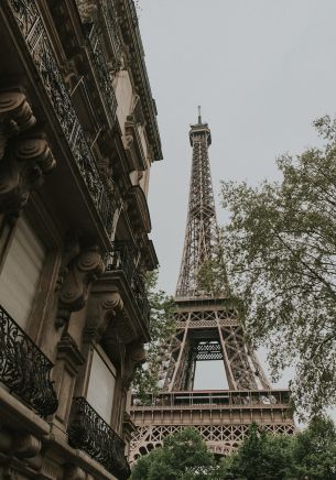 eiffel tower, Paris, France Wallpaper 1668x2388