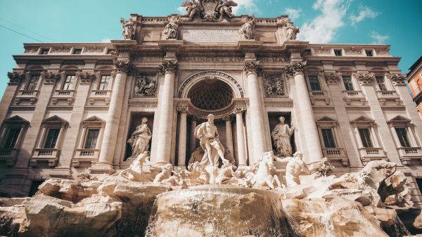Trevi Fountain, Rome, Italy Wallpaper 2560x1440