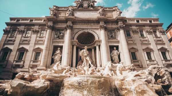 Trevi Fountain, Rome, Italy Wallpaper 3840x2160