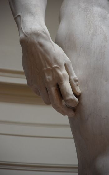 Обои 1200x1920 рука, скульптура, статуя