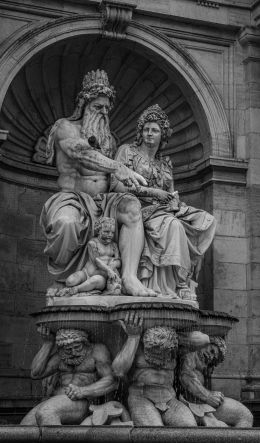 sculpture, statue, black and white Wallpaper 600x1024