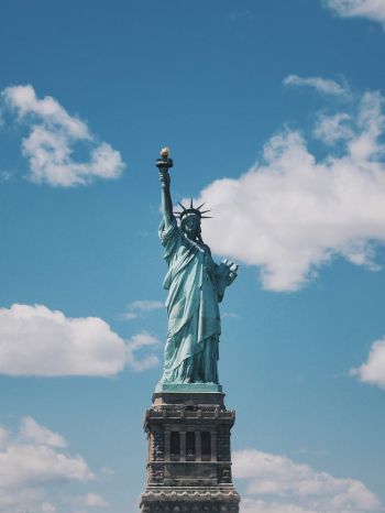 Обои 1620x2160 Статуя Свободы, статуя, Нью-Йорк