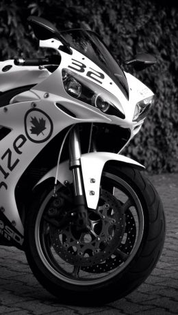 Yamaha YZF-R1, black and white Wallpaper 640x1136