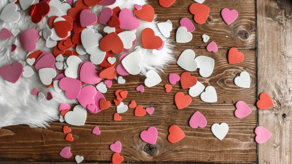 Valentine's day, hearts Wallpaper 1600x900