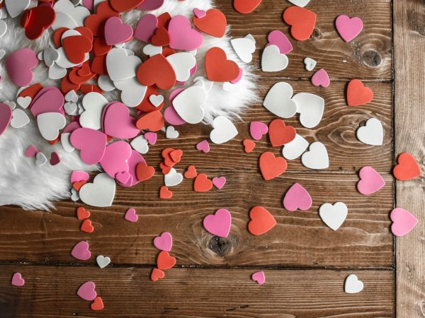 Valentine's day, hearts Wallpaper 800x600