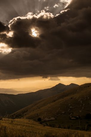 landscape, mountains, sunlight Wallpaper 640x960