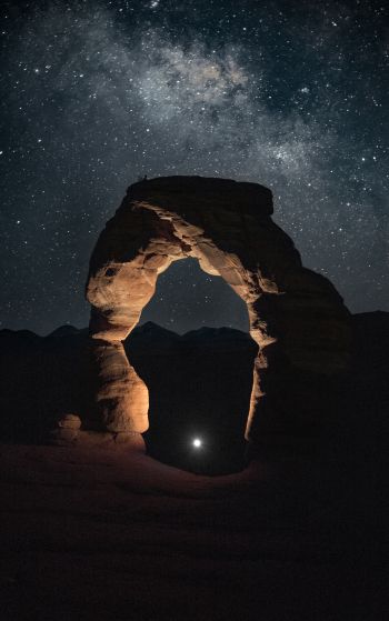Delicate Arch, Utah, night Wallpaper 1752x2800