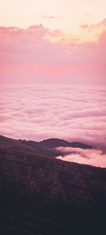 pink sky, clouds Wallpaper 1440x3200