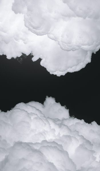 Обои 600x1024 кучевые облака, черный и белый